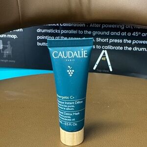 Caudalie vinergetic C+ Detox Mask